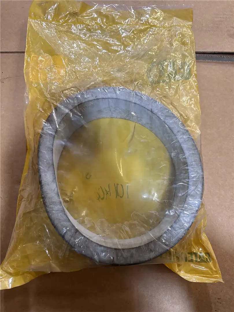 NEW GROMMET image