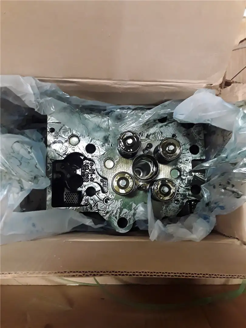 NEW CYLINDER HEAD image
