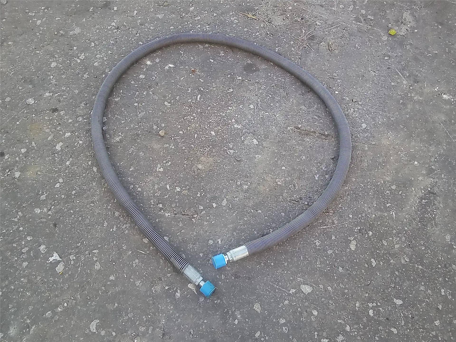 NEW HOSE image