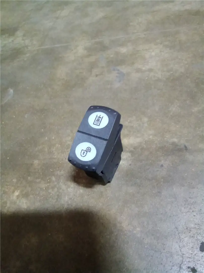 NEW ROCKER SWITCH image