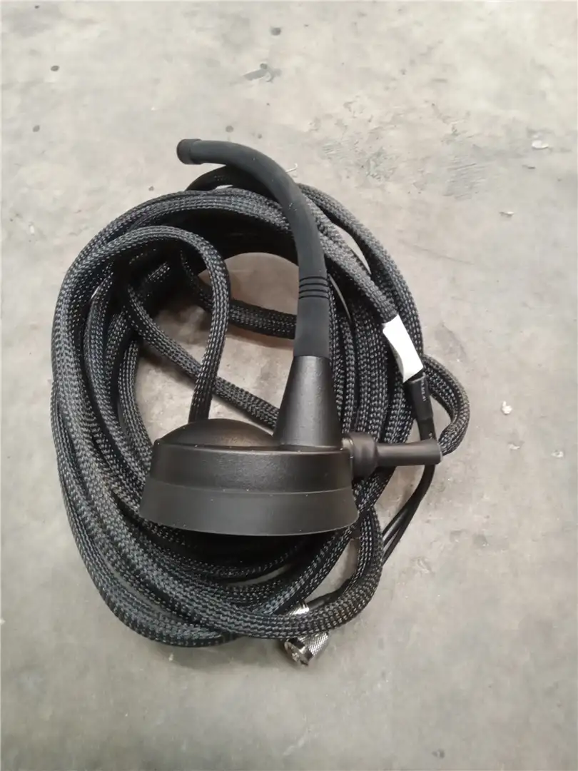 NEW ANTENNA image