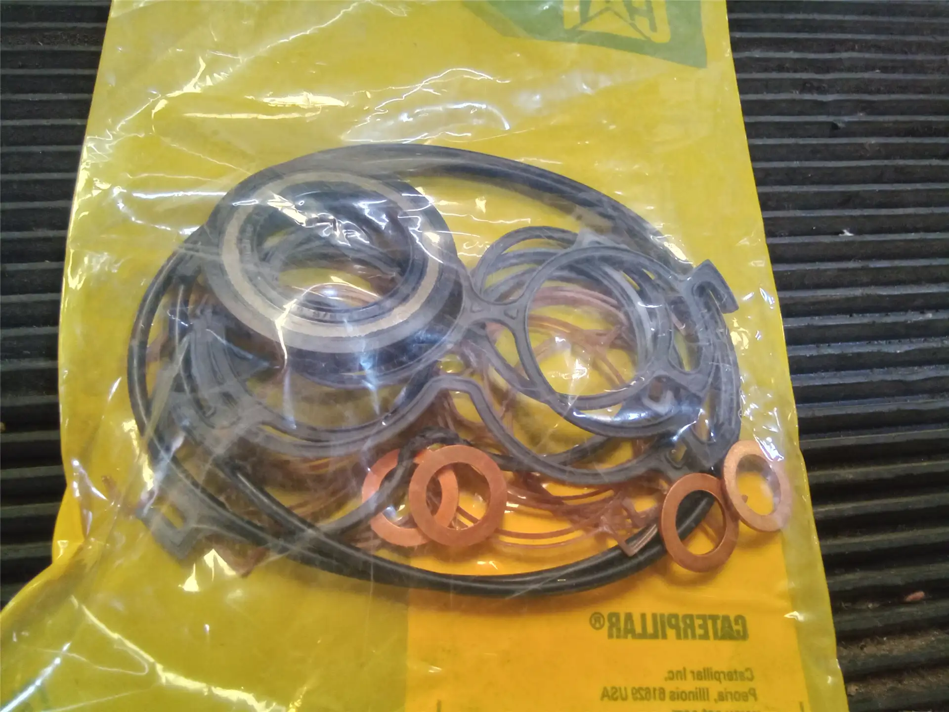 NEW SEAL KIT image