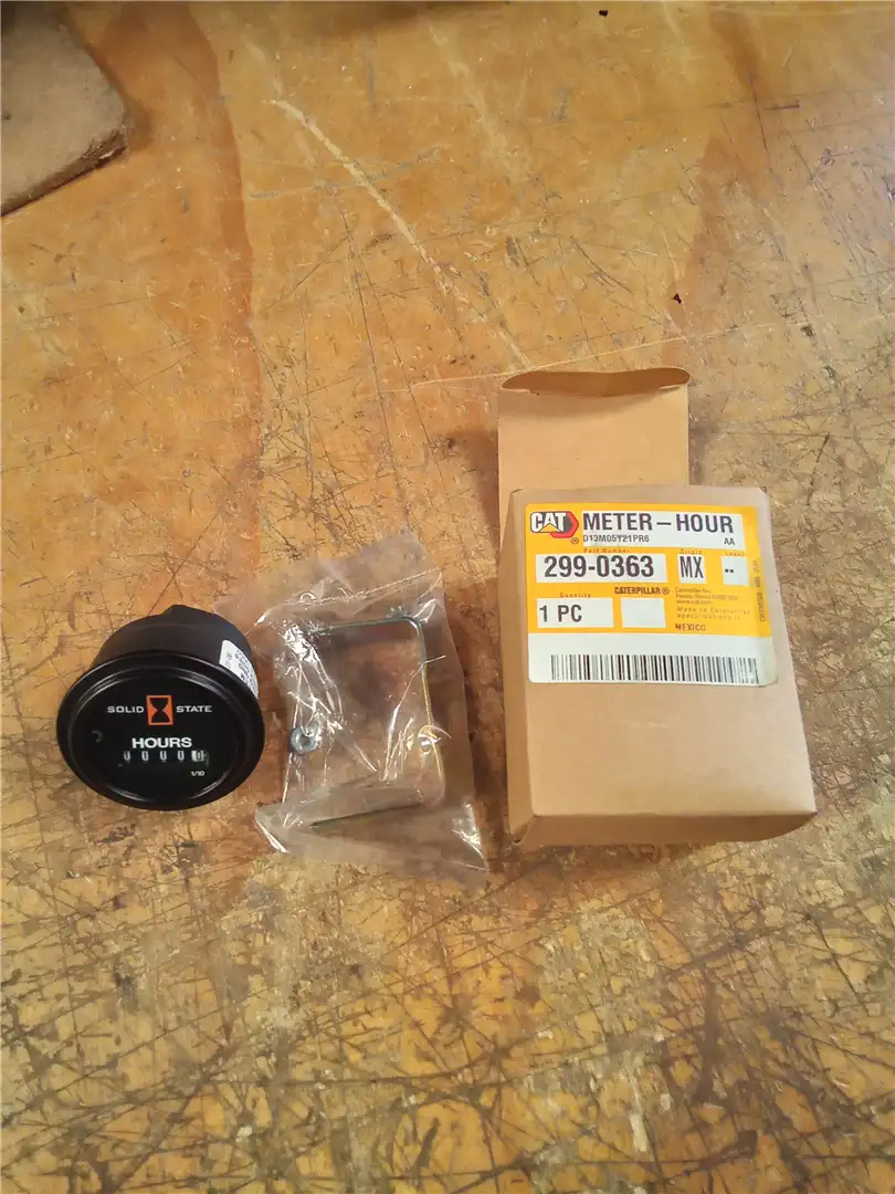 NEW METER- HOUR image
