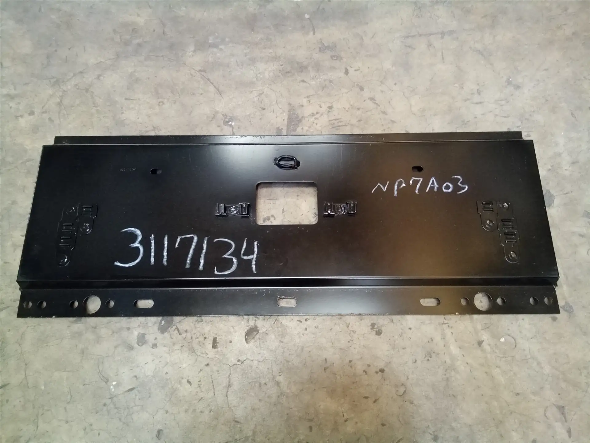 NEW PLATE image