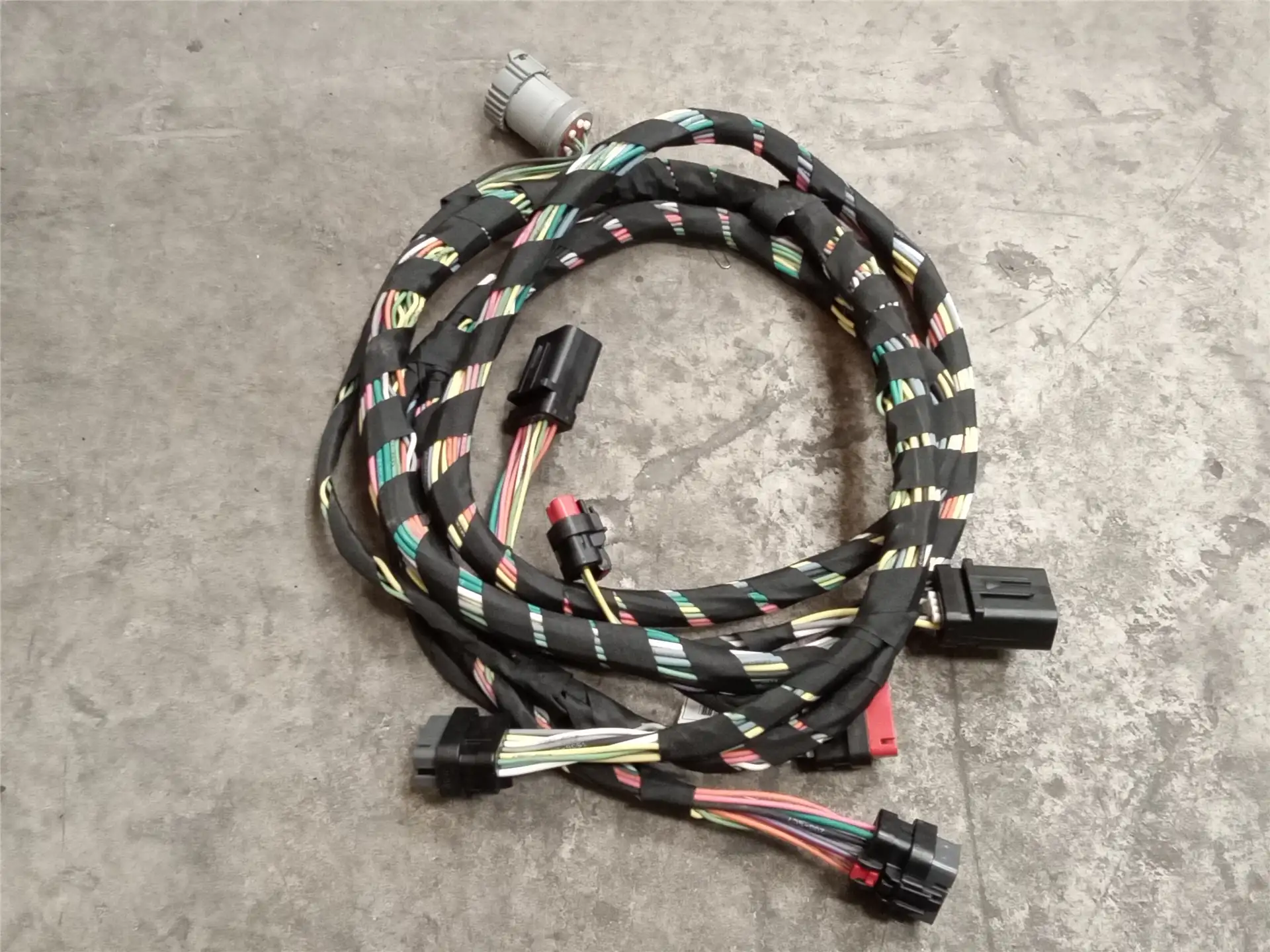 NEW HARNESS AS image