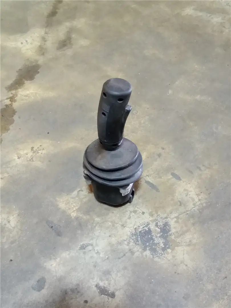 NEW LEVER image