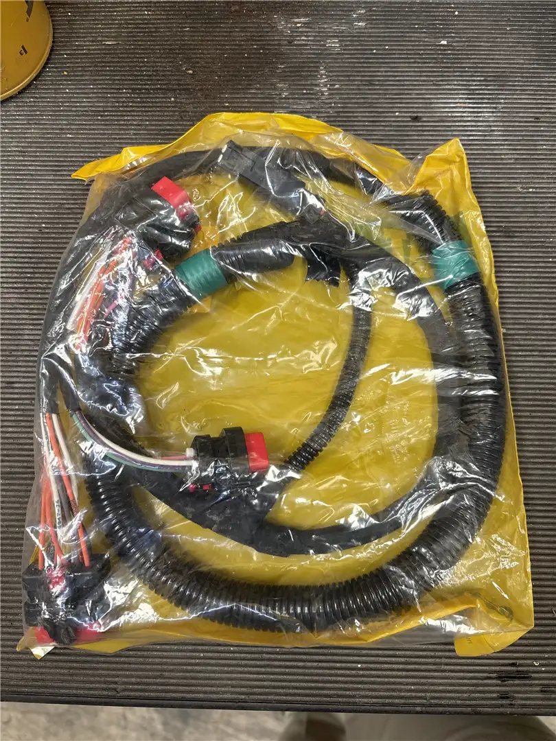 NEW HARNESS AS image