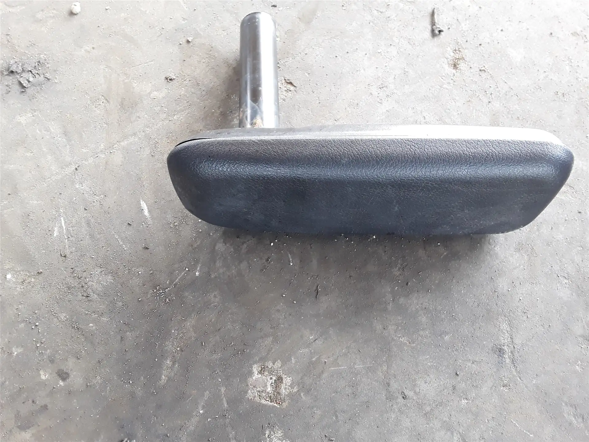 NEW ARMREST GP-B image