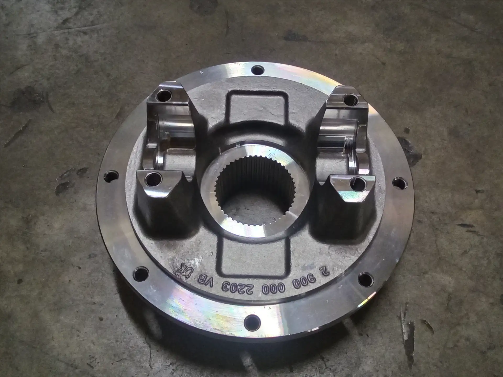 NEW END YOKE image