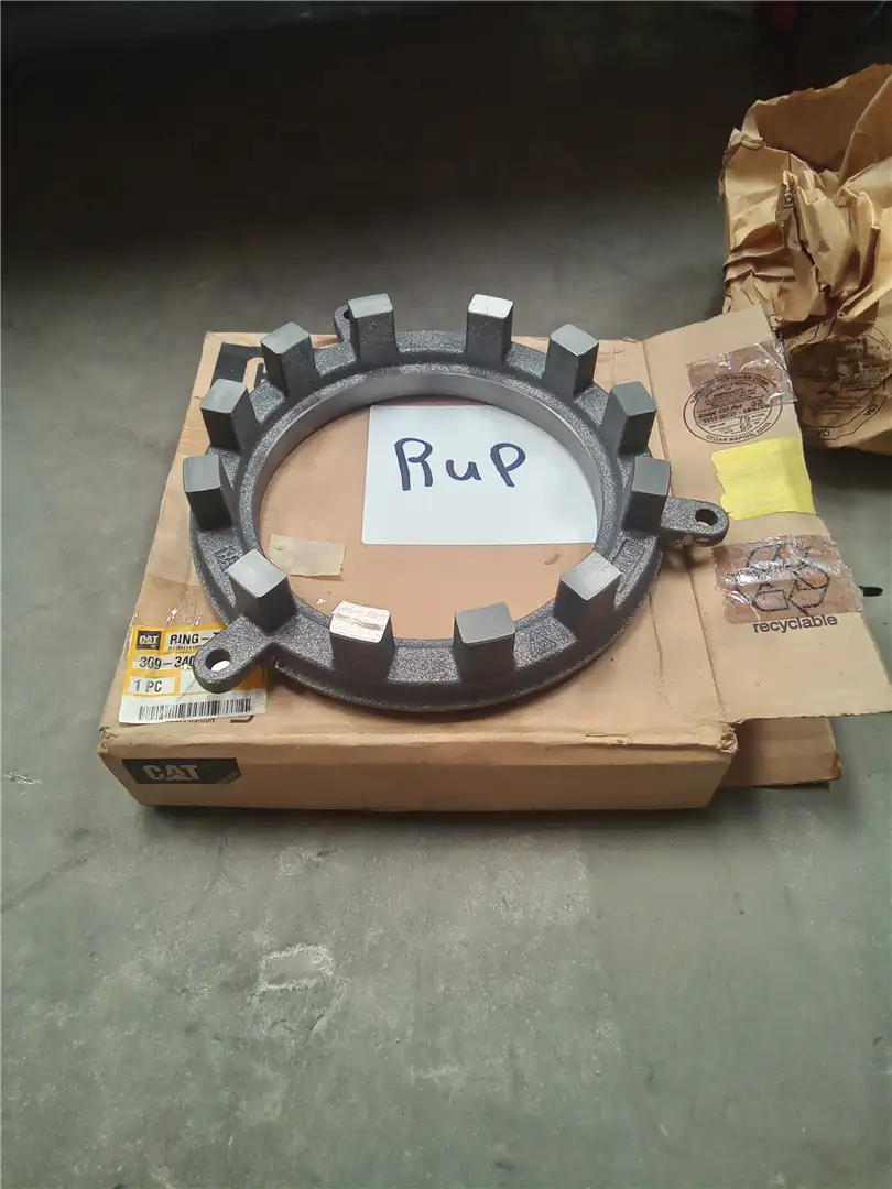 NEW RING- THRUST image