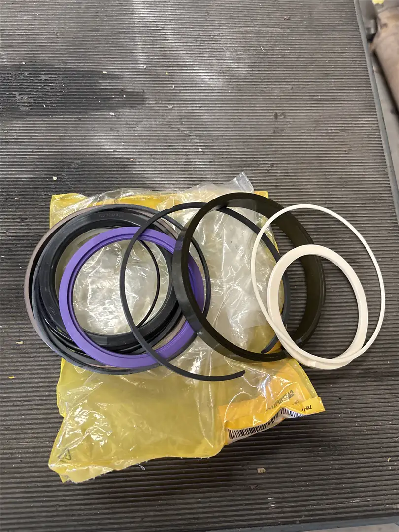 NEW SEAL KIT image