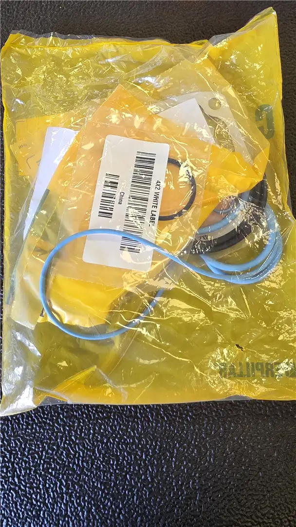 NEW GASKET KIT image