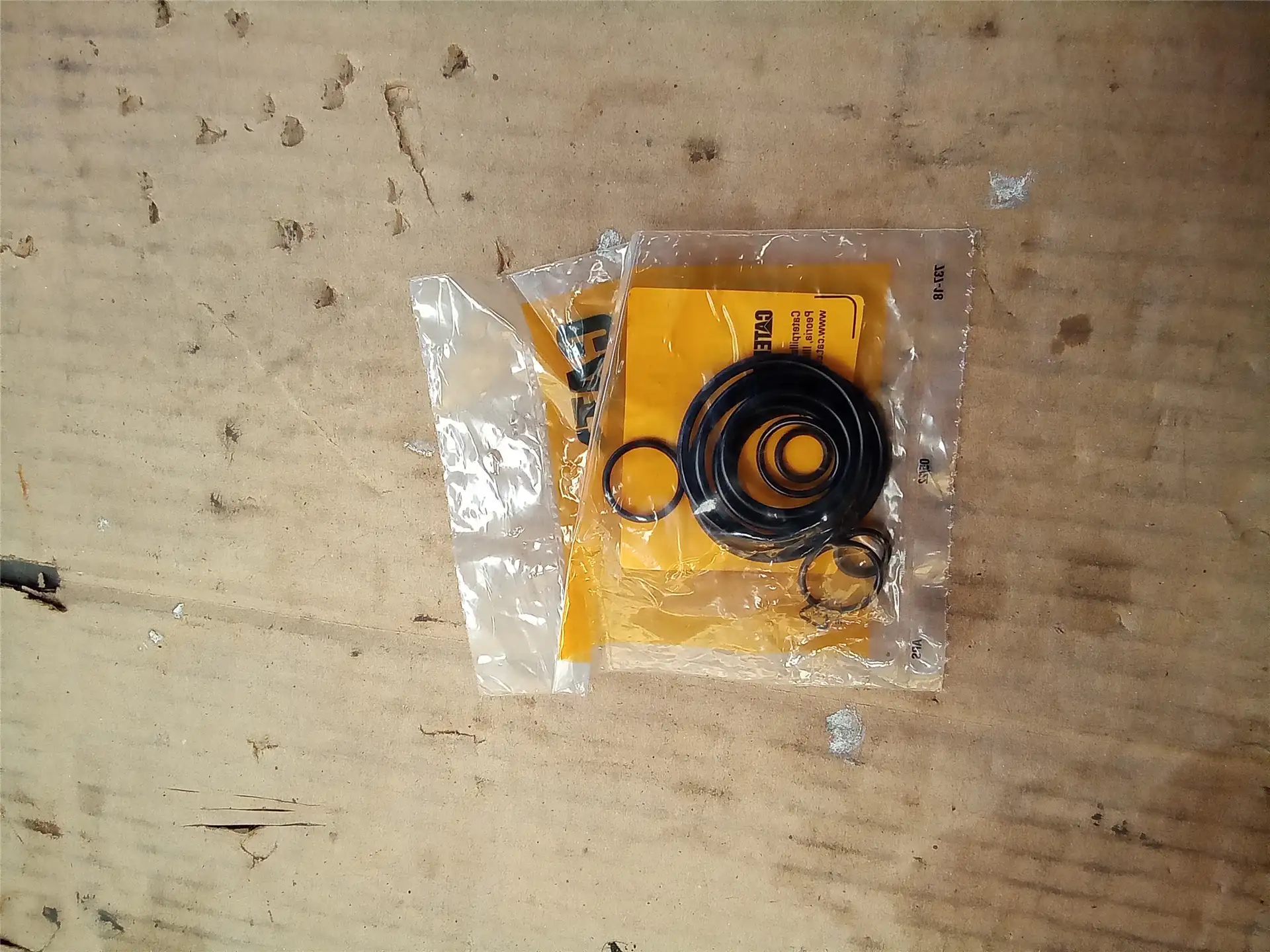 NEW SEAL KIT image