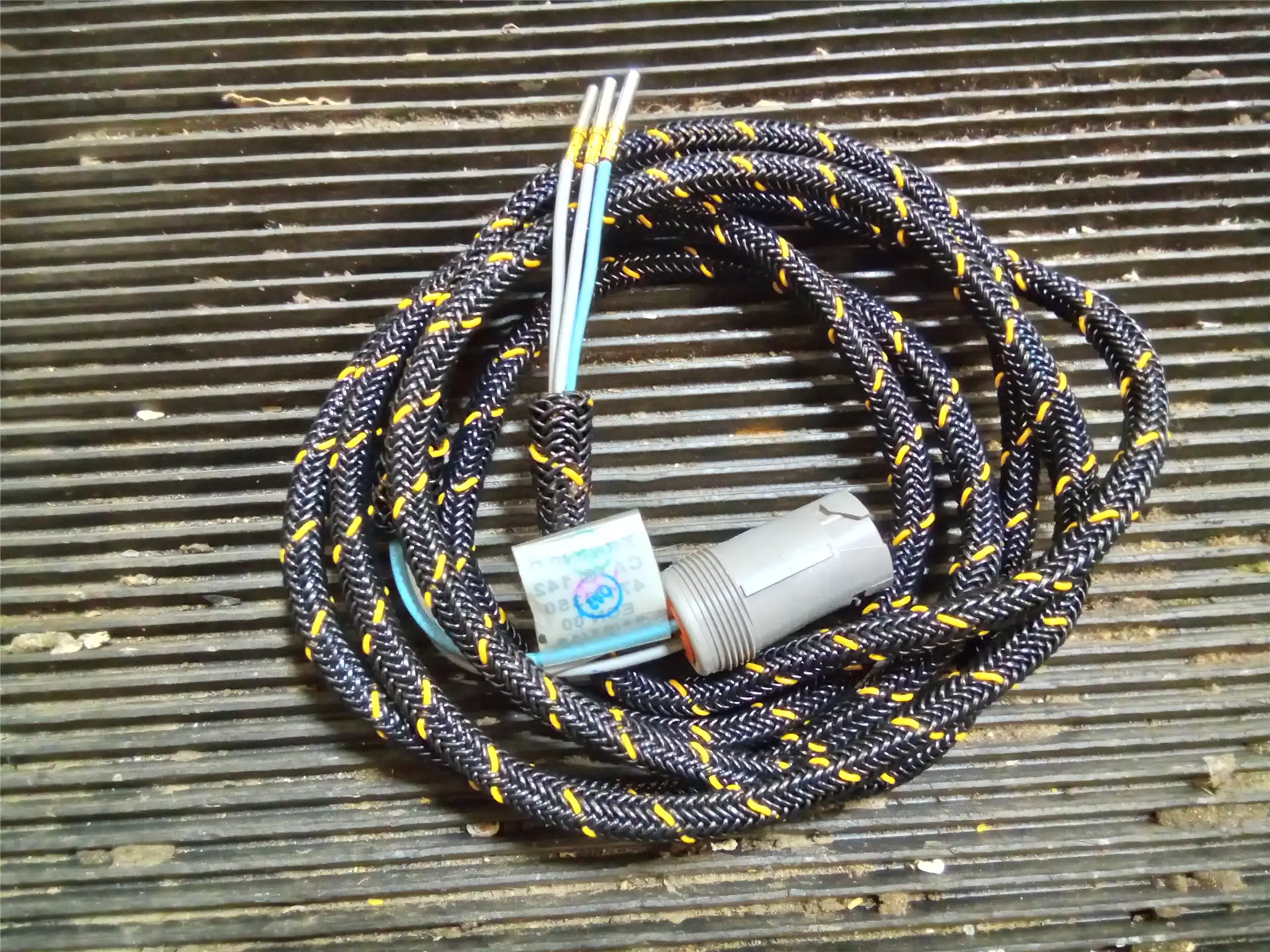 NEW HARNESS image