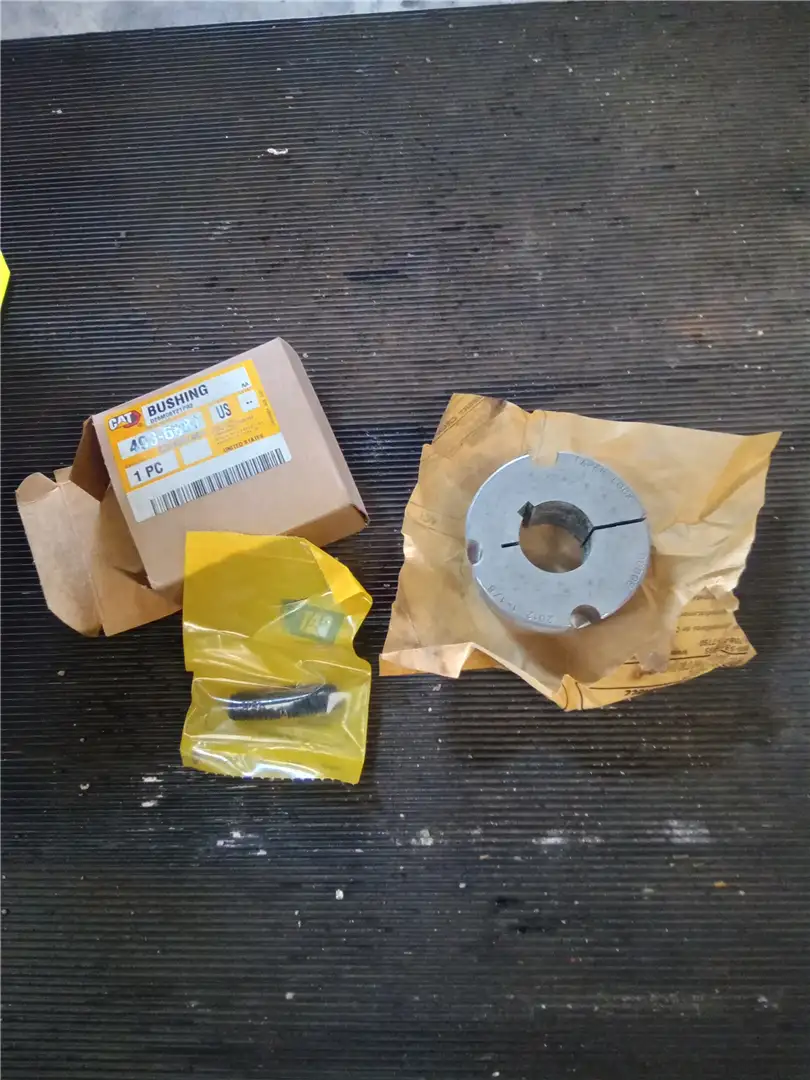 NEW BUSHING image