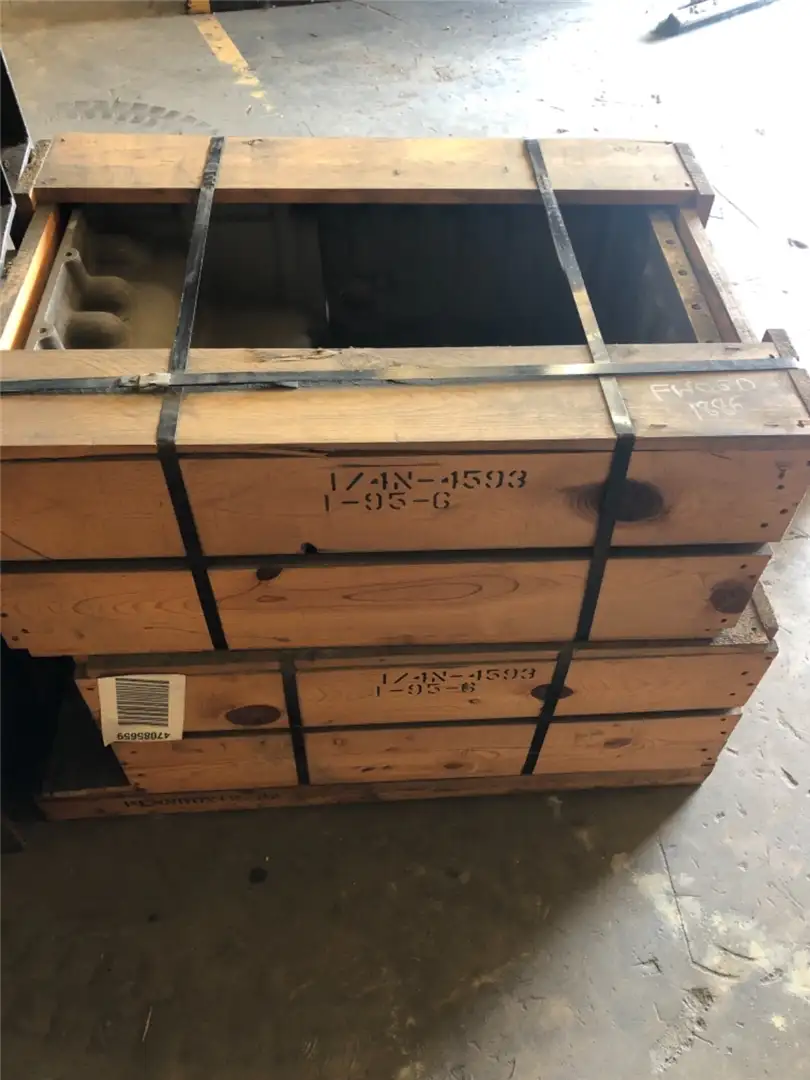 OIL PAN-NEW IN BOX image