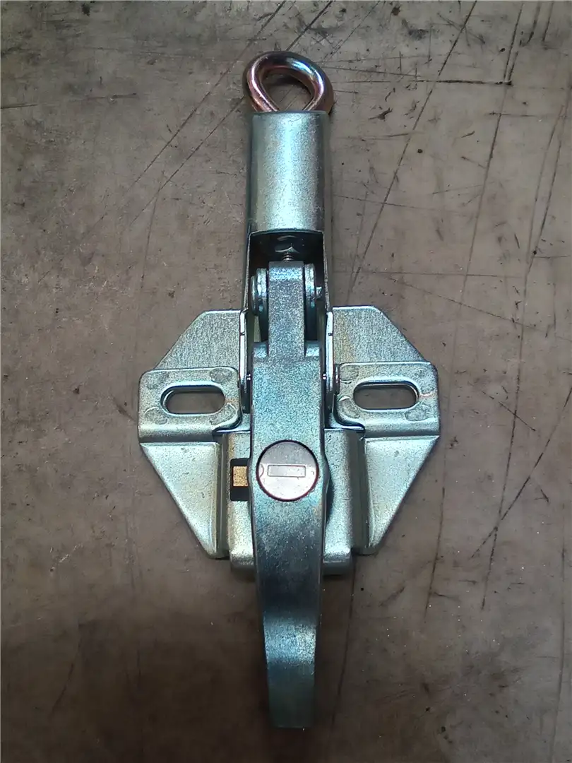 NEW FASTENER image