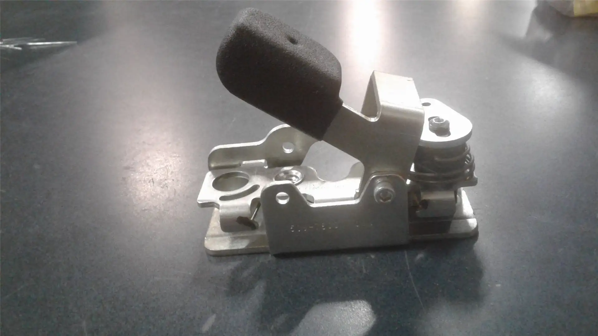 NEW LATCH AS image