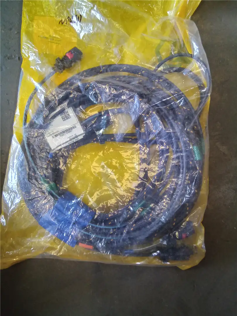 NEW CAMERA HARNESS image