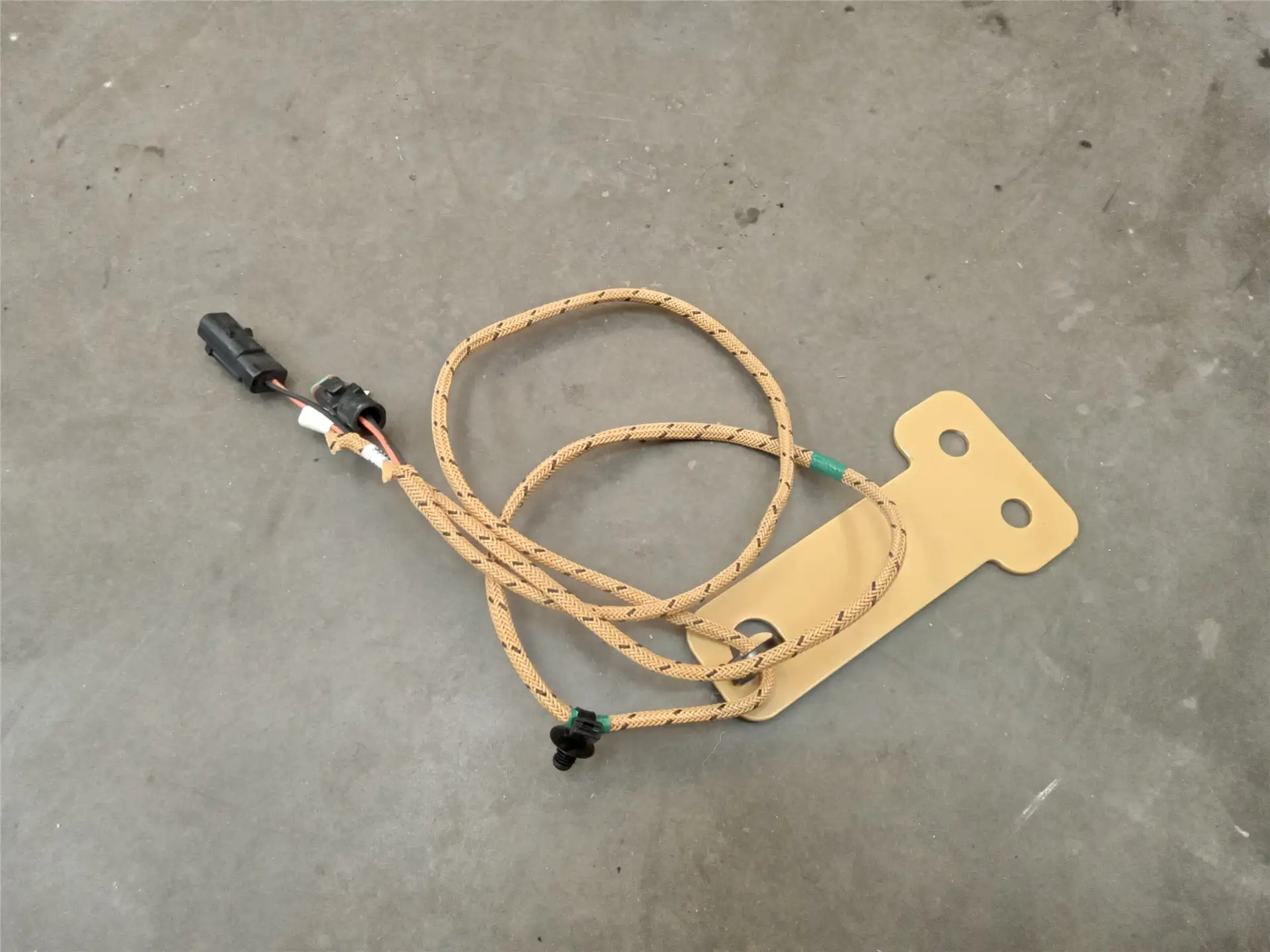 NEW HARNESS image