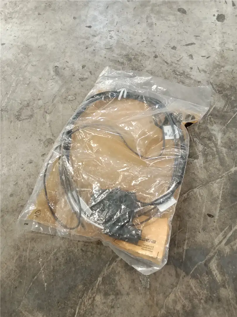 NEW HARNESS AS image