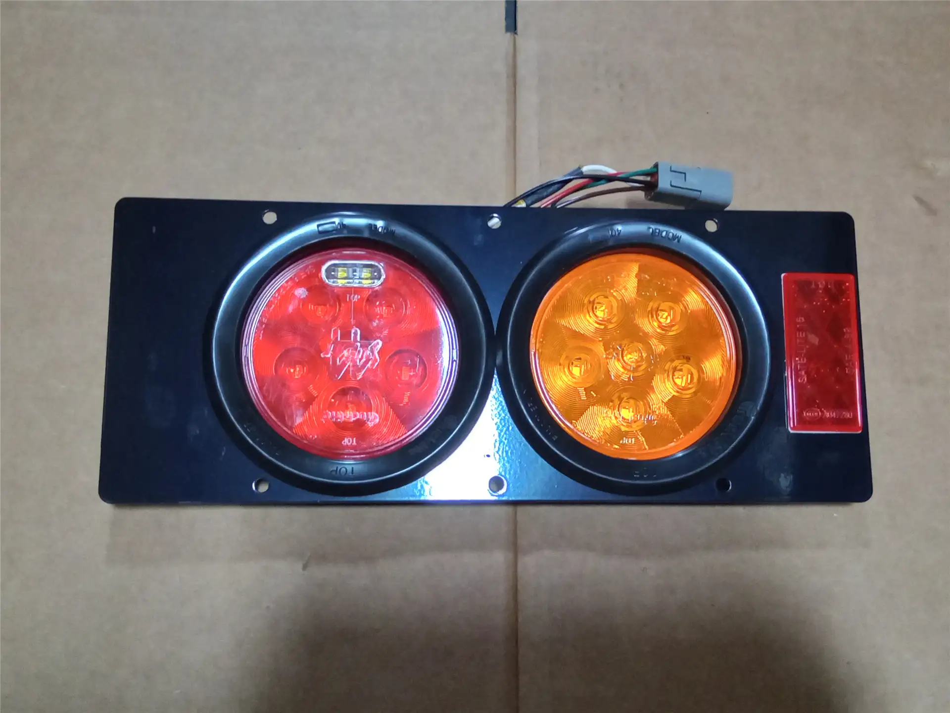 NEW REAR LAMP GP image
