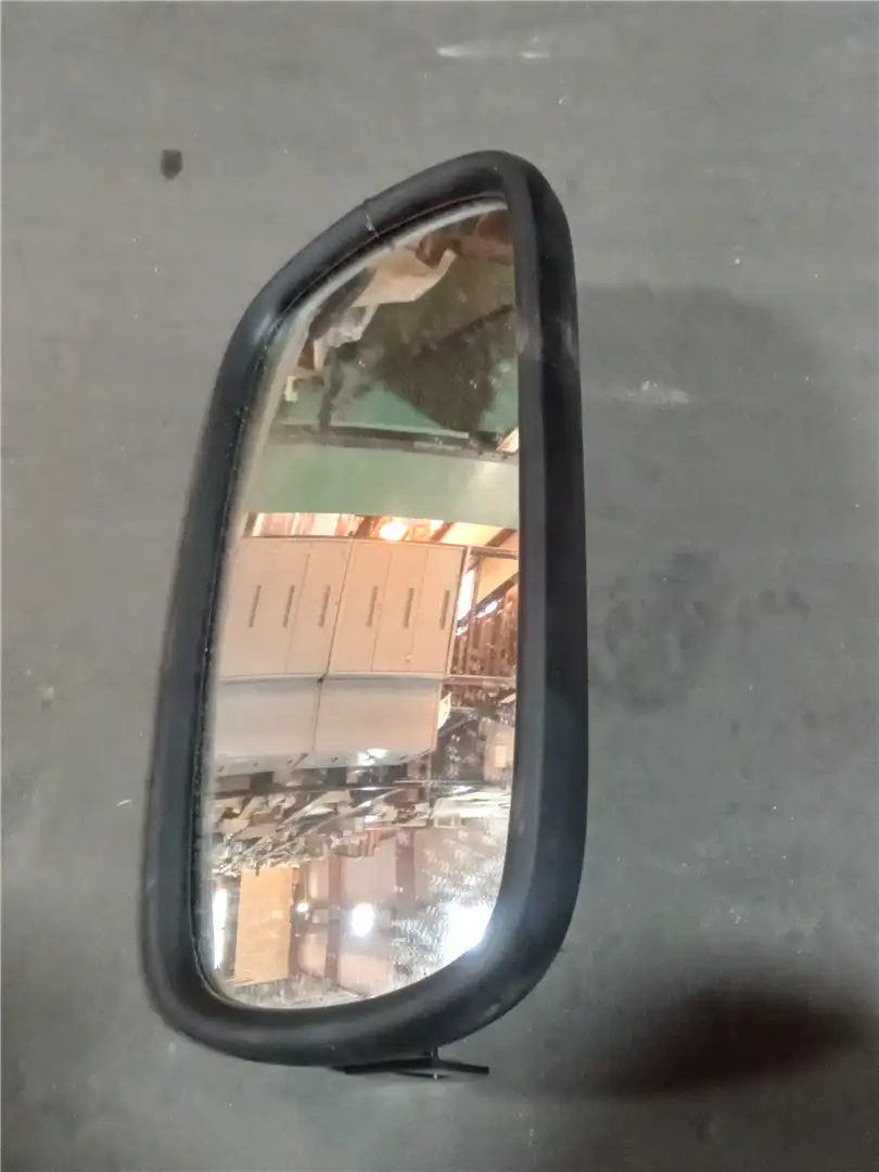NEW MIRROR image