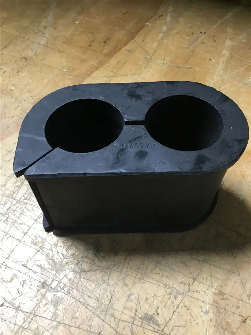 NEW GROMMET image