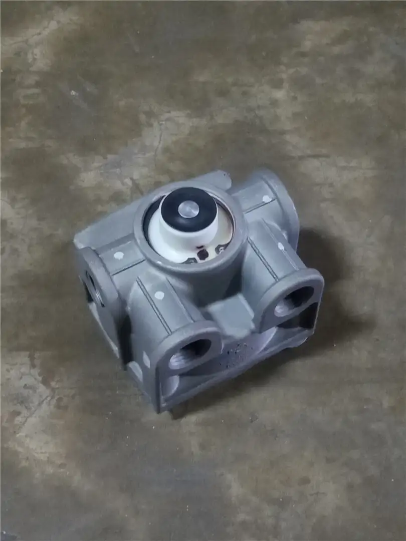 NEW VALVE RELAY image