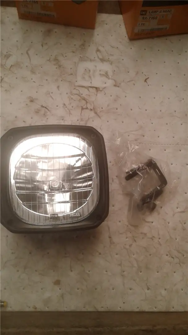 NEW LAMP G HEAD image