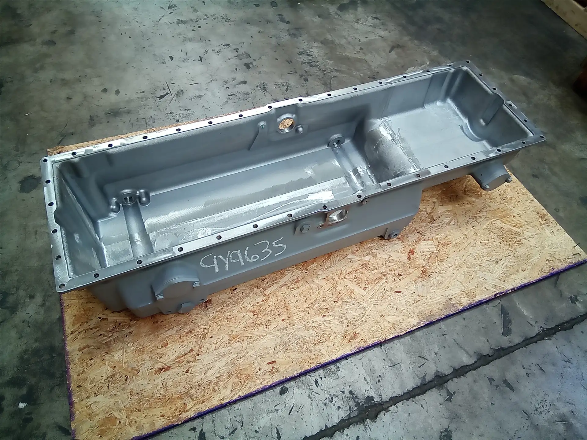 NEW OIL PAN image