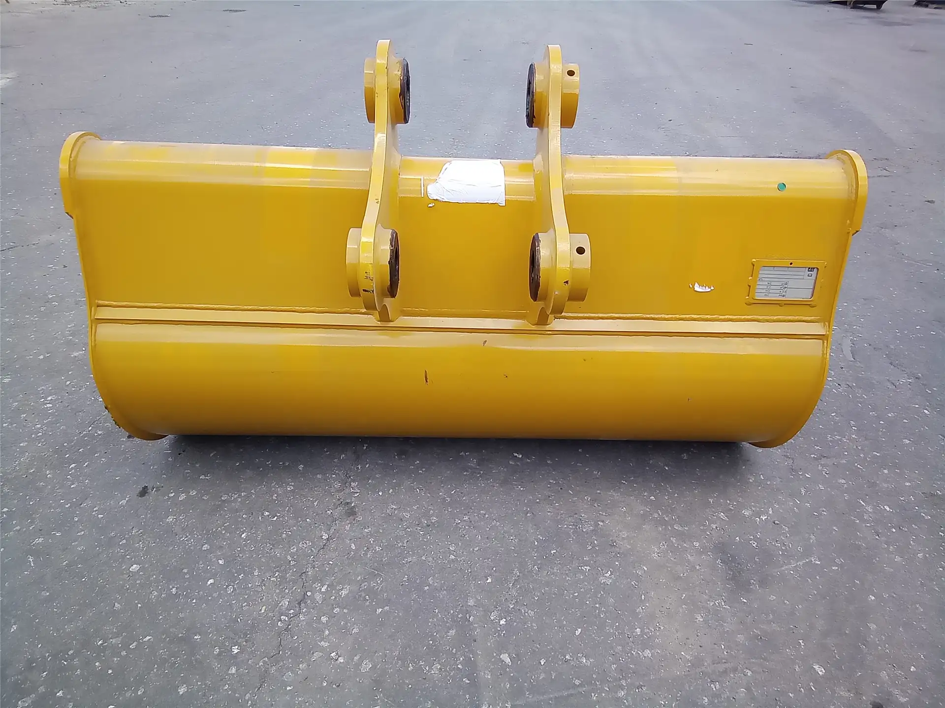 NEW 72INCH BUCKET image