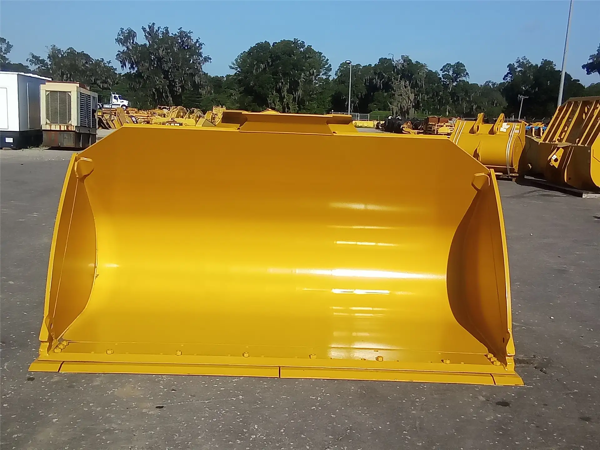 NEW 115INCH BUCKET image