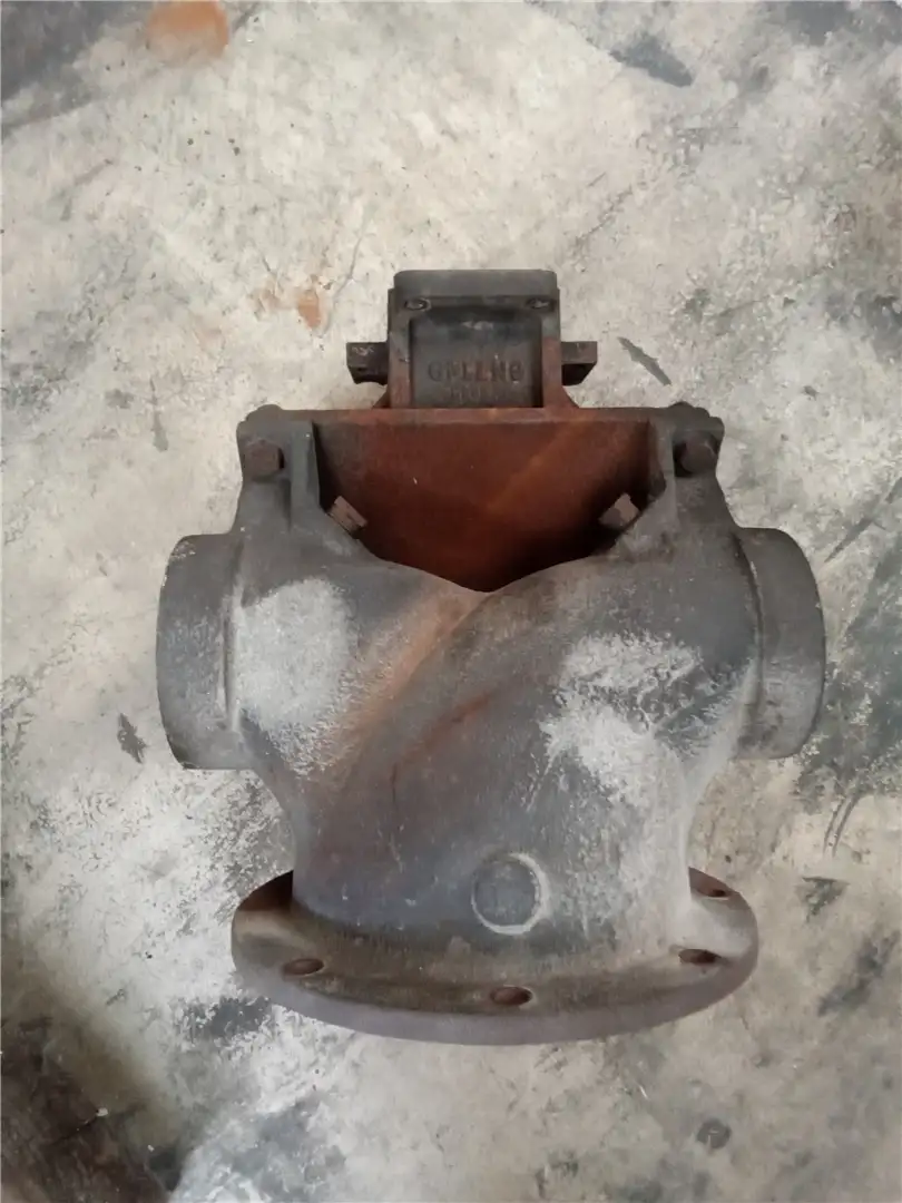 USED EXHAUST PIPE image