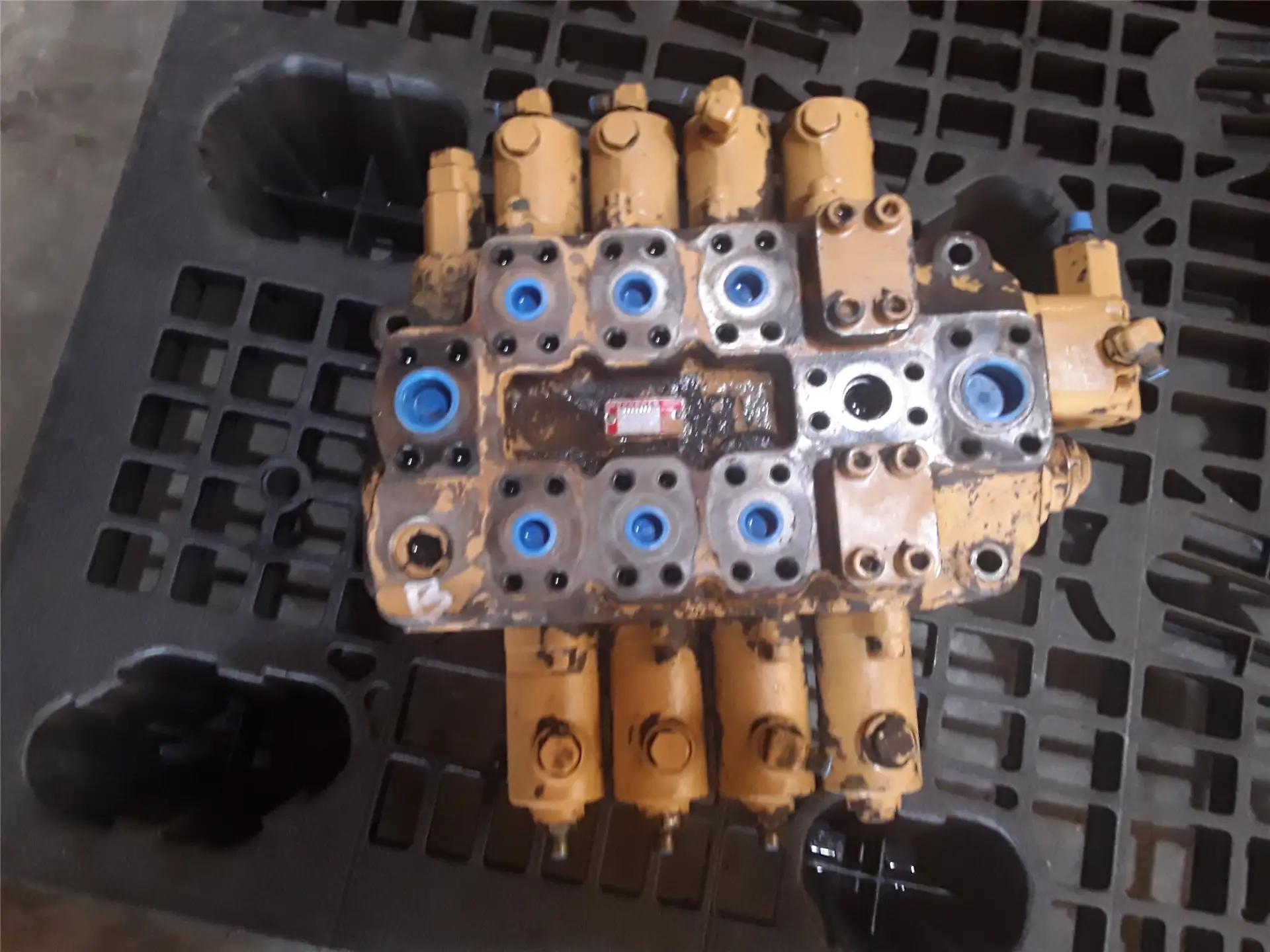 USED CONTROL VALVE image