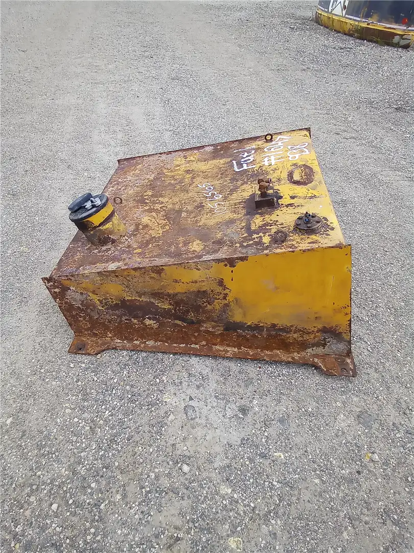 USED FUEL TANK image