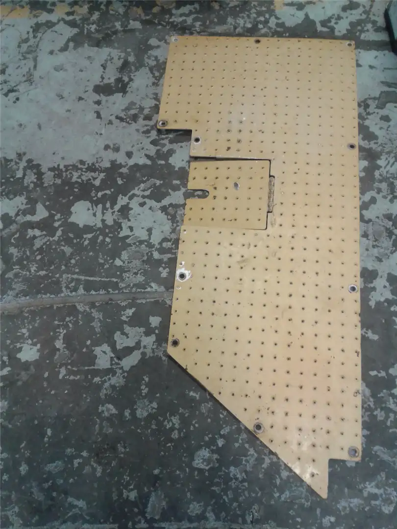 USED RH PLATE AS image