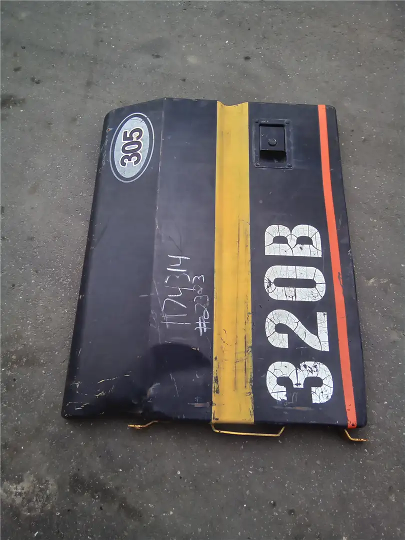USED DOOR image