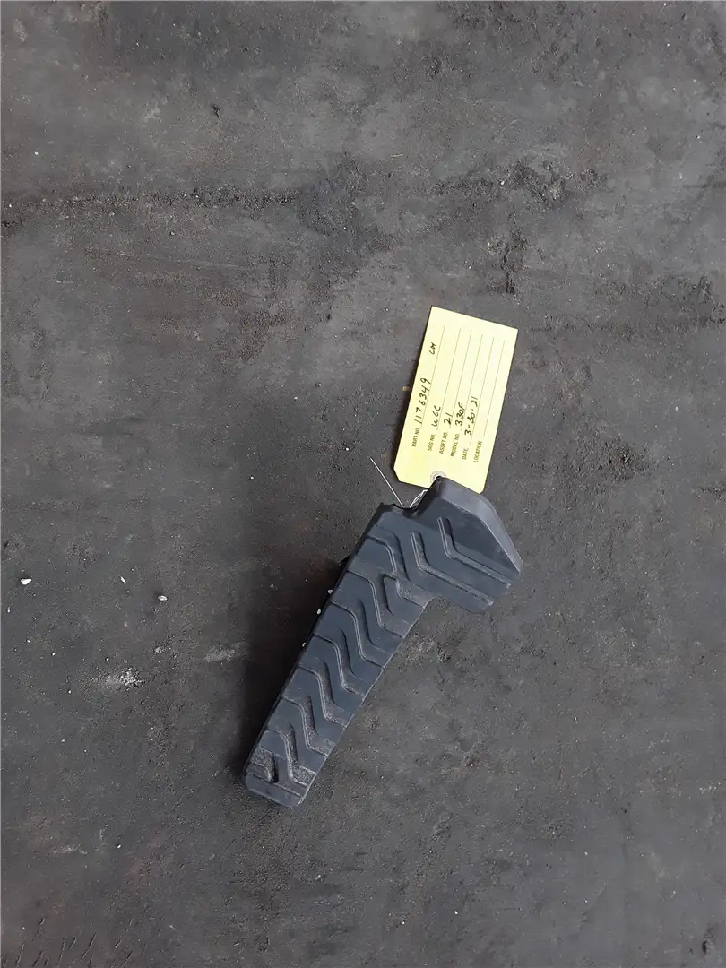USED PEDAL AS image