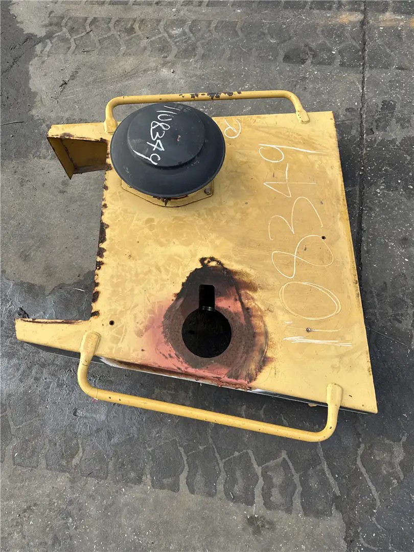 USED HOOD AS image