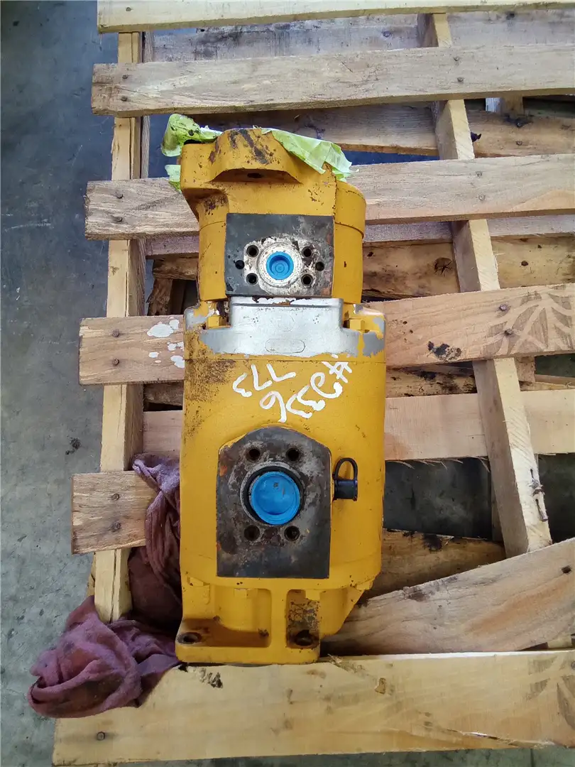 USED HOIST PUMP image