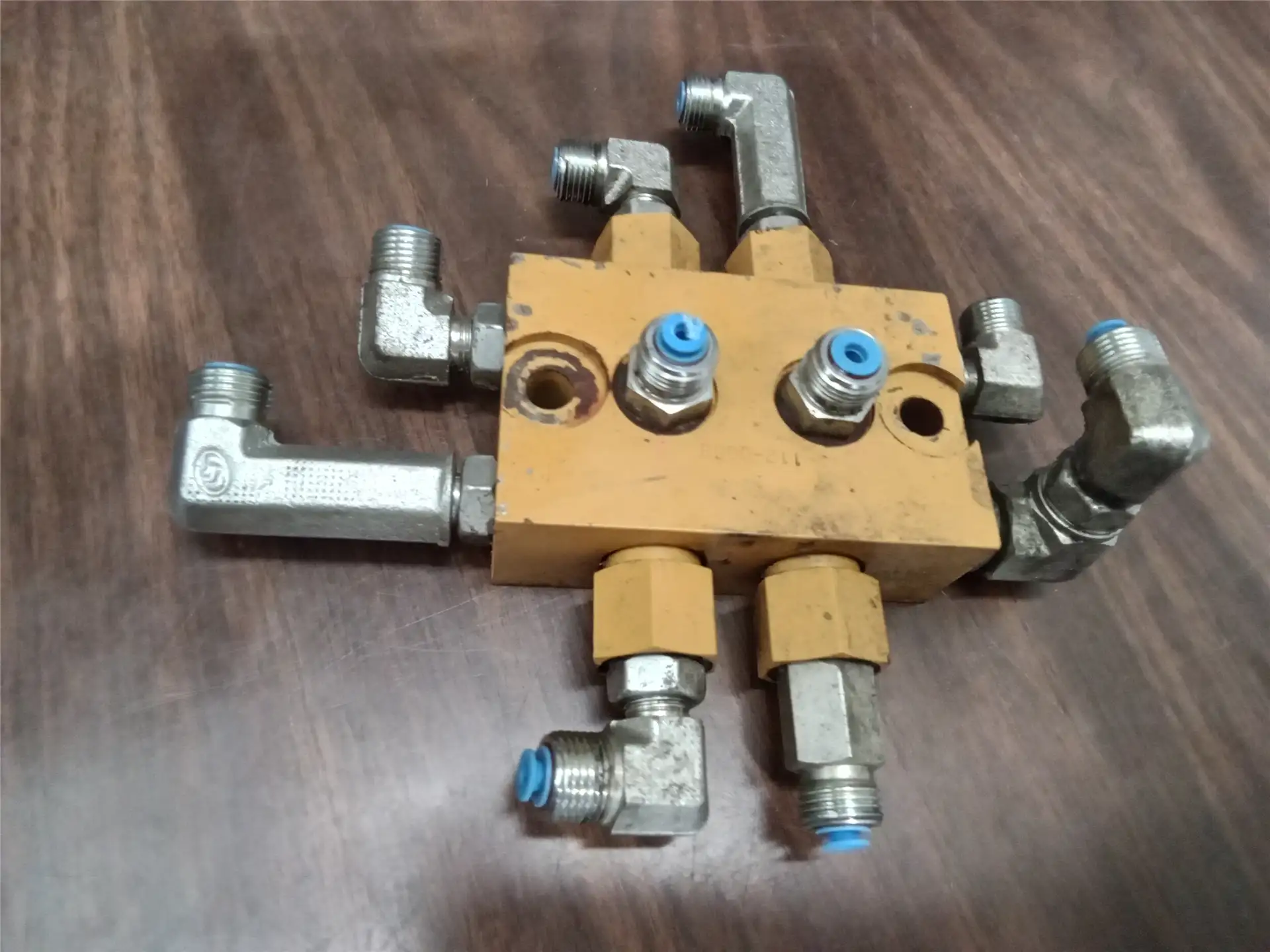 USED VALVE image