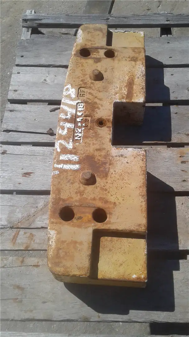 USED COUNTERWEIGHT image