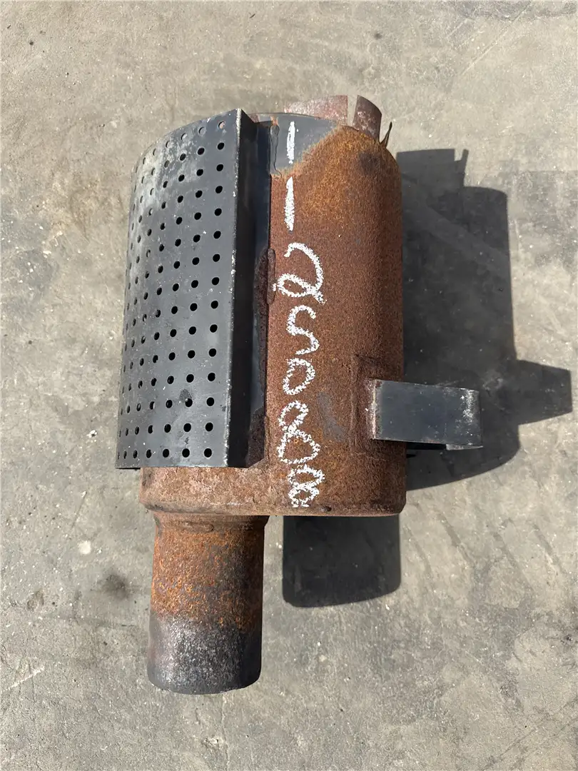 USED MUFFLER image