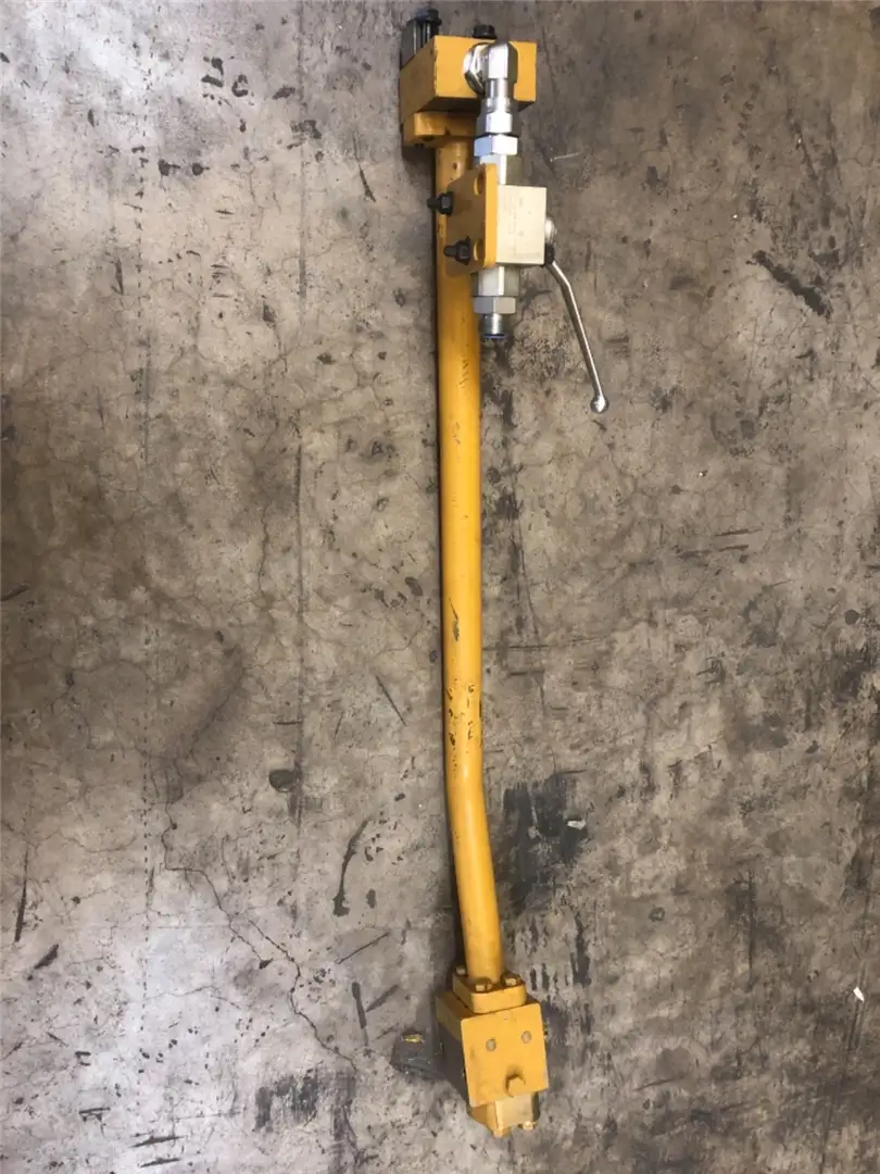 USED VALVE AS image