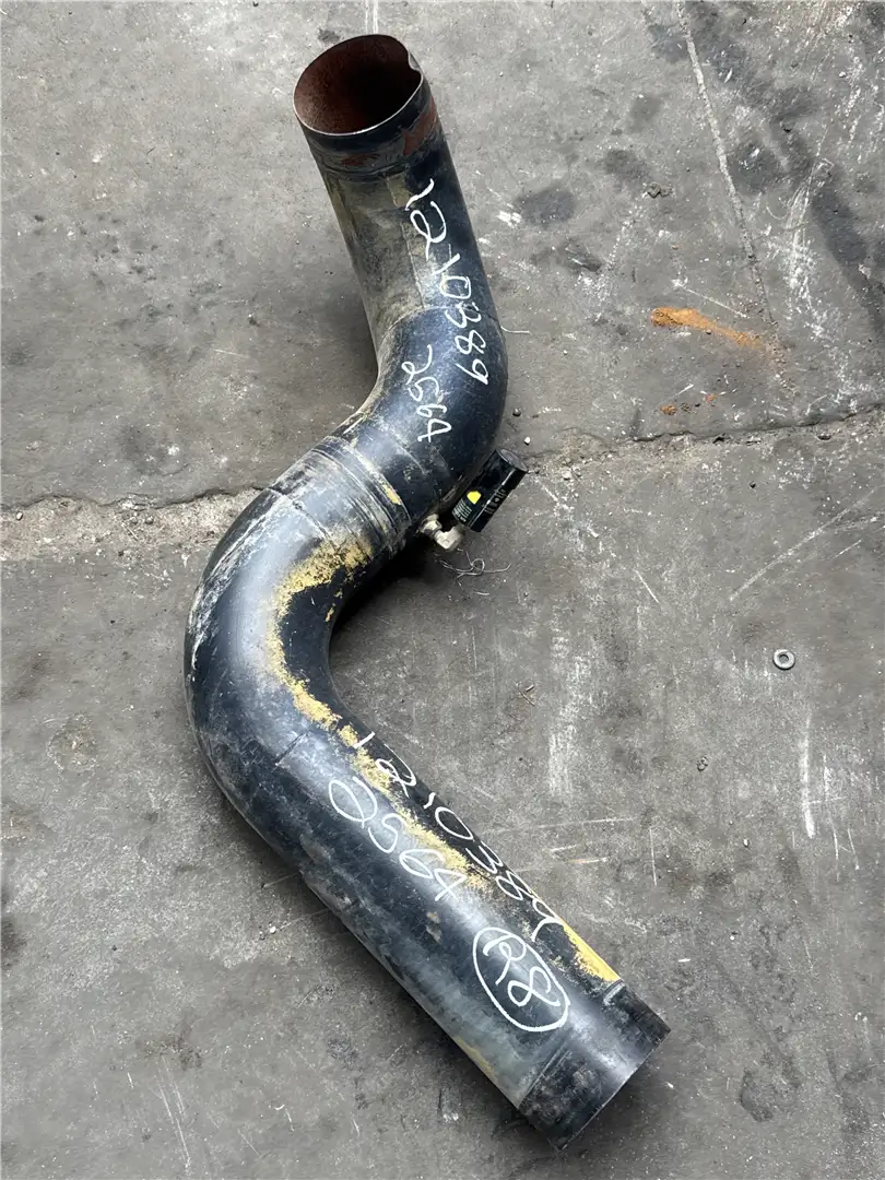 USED PIPE AS image