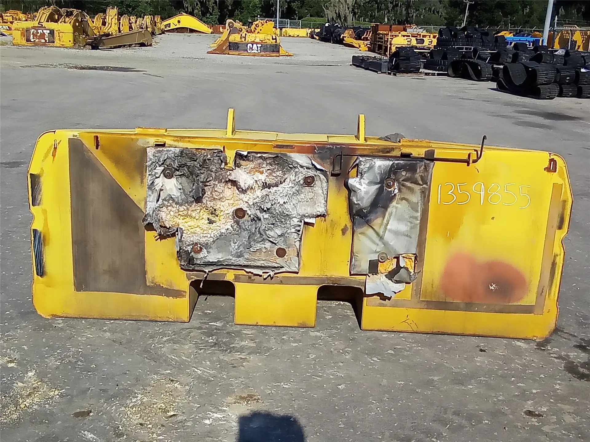 USED COUNTERWEIGHT image