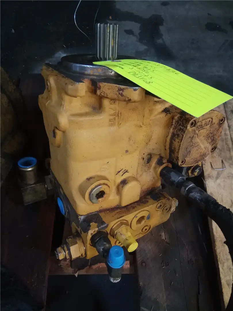 USED PUMP image