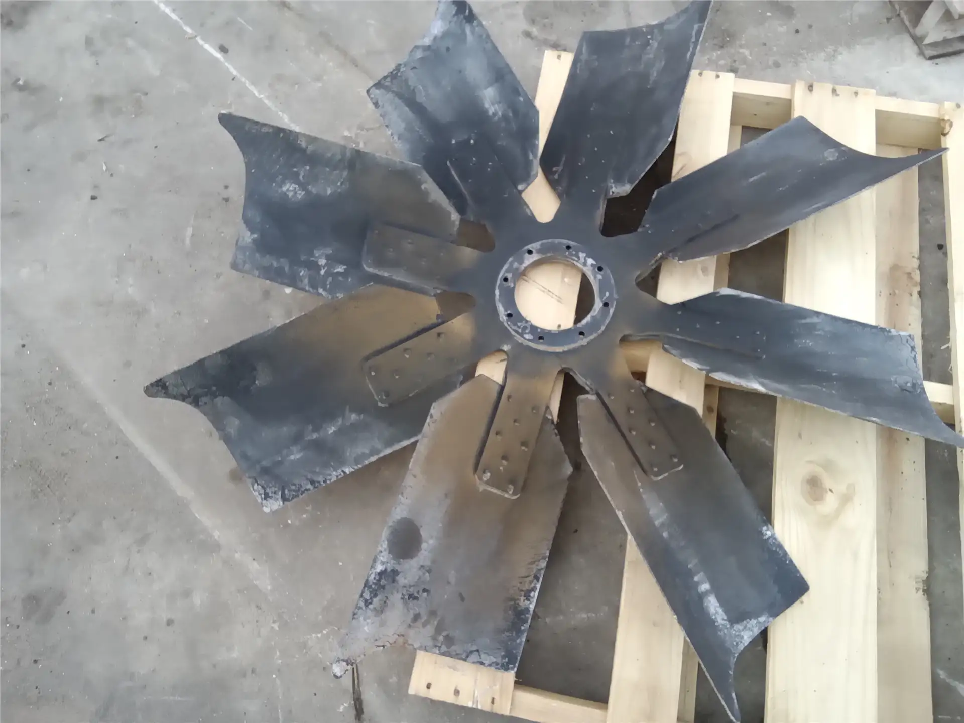 USED SPIDER FAN image