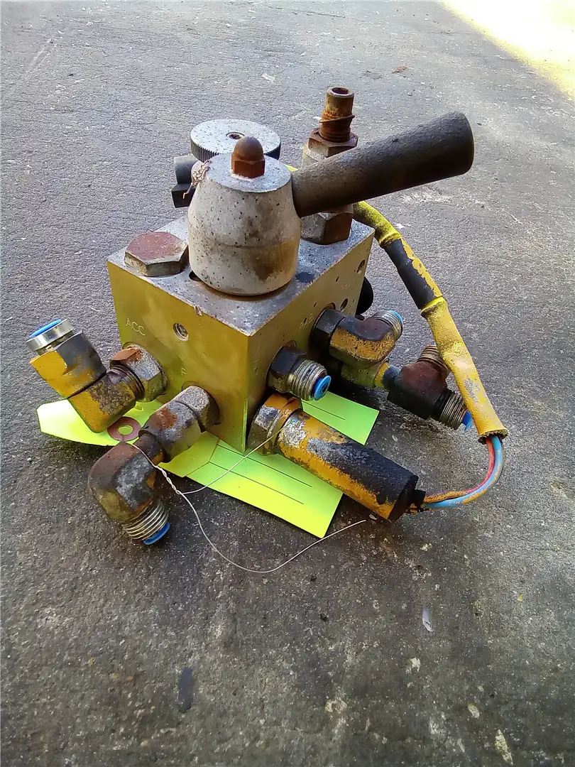USED VALVE GP image